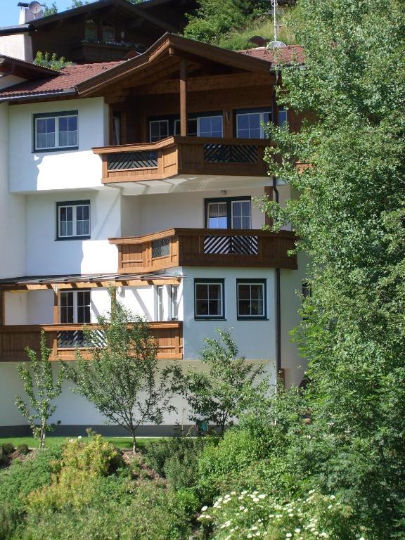 Ferienwohnung Sonnentraum Hainzenberg Exterior photo